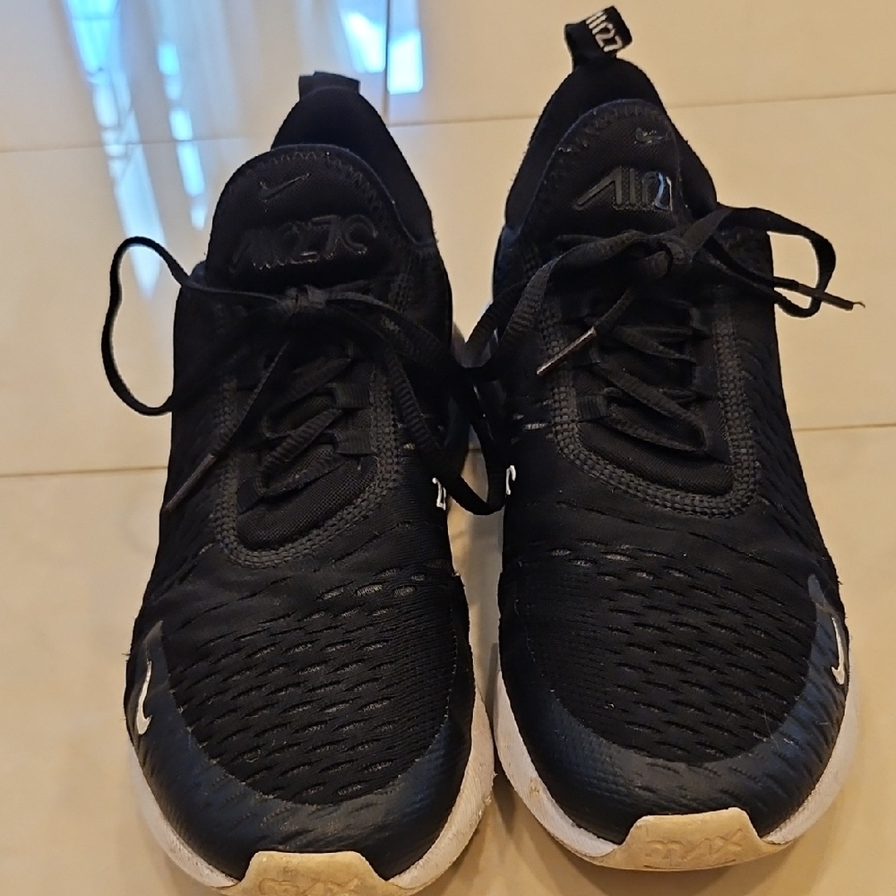 Nike Air Max Black and White Sneakers